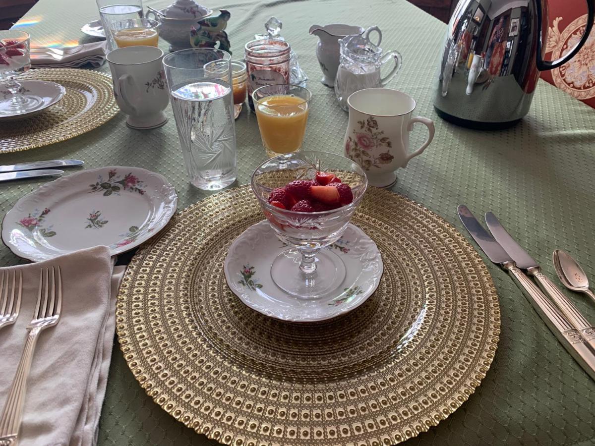 Green Oaks B&B 나이아가라온더레이크 외부 사진