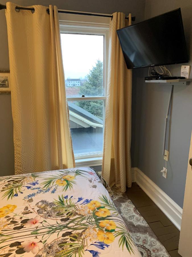 Green Oaks B&B 나이아가라온더레이크 외부 사진
