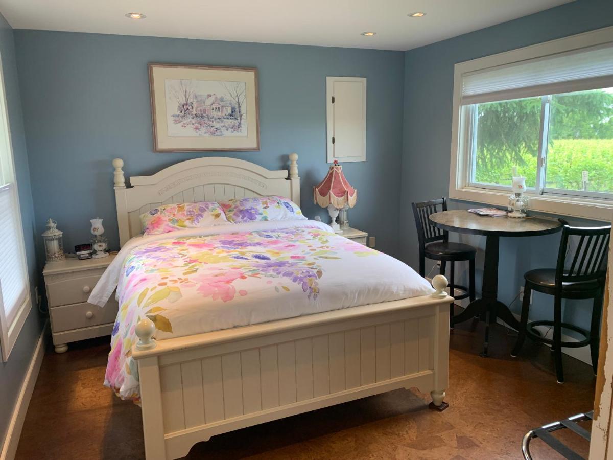 Green Oaks B&B 나이아가라온더레이크 외부 사진