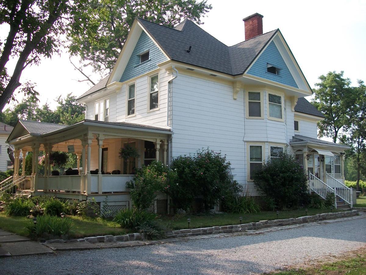 Green Oaks B&B 나이아가라온더레이크 외부 사진